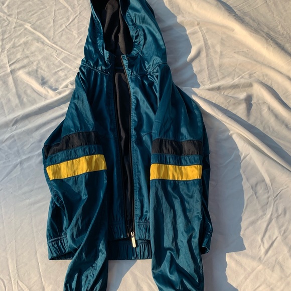 Retro Zip Up Hoodie - Picture 2 of 4